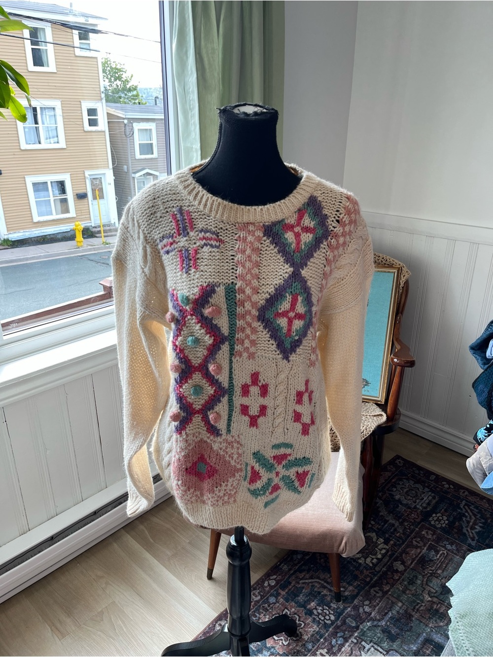 Vintage Cozy Cream Geometric Pattern Knit Sweater Size Medium